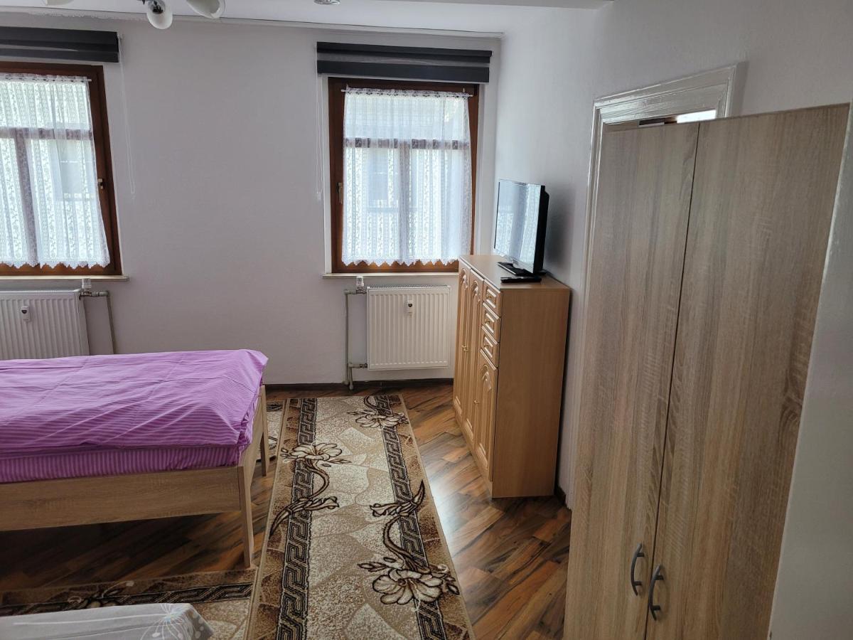 3 Zimmer Wohnung Fuer 6 Personen Gossnitz Exteriör bild